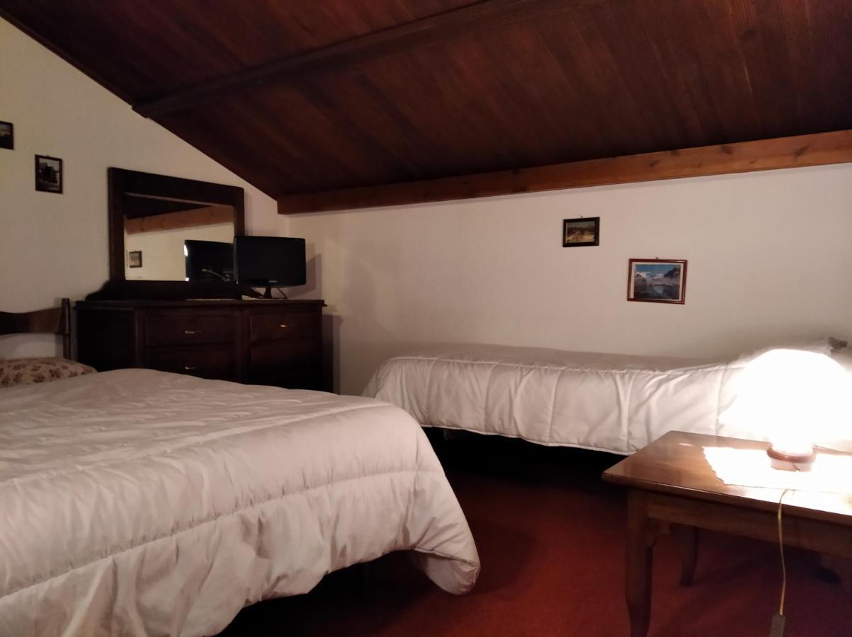 Albergo Martinet Vernante Exterior photo