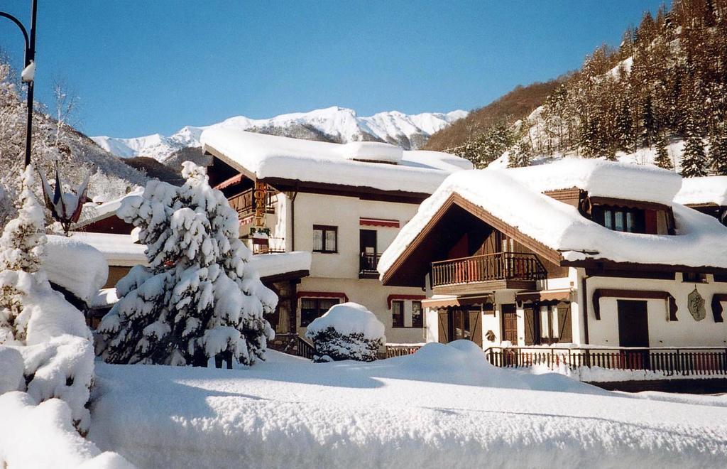 Albergo Martinet Vernante Exterior photo