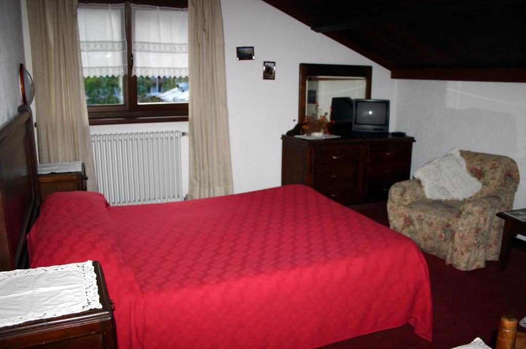 Albergo Martinet Vernante Room photo