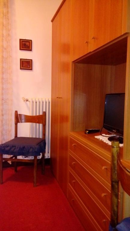 Albergo Martinet Vernante Exterior photo