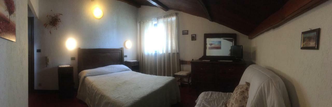 Albergo Martinet Vernante Exterior photo